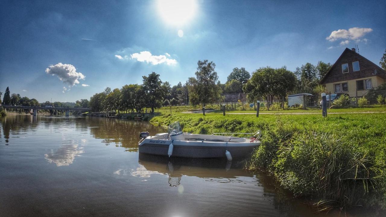 Hotel Camping Prima Týn nad Vltavou Esterno foto