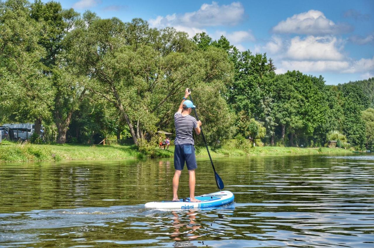 Hotel Camping Prima Týn nad Vltavou Esterno foto