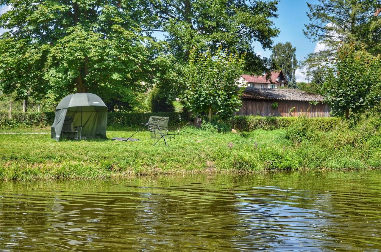 Hotel Camping Prima Týn nad Vltavou Esterno foto