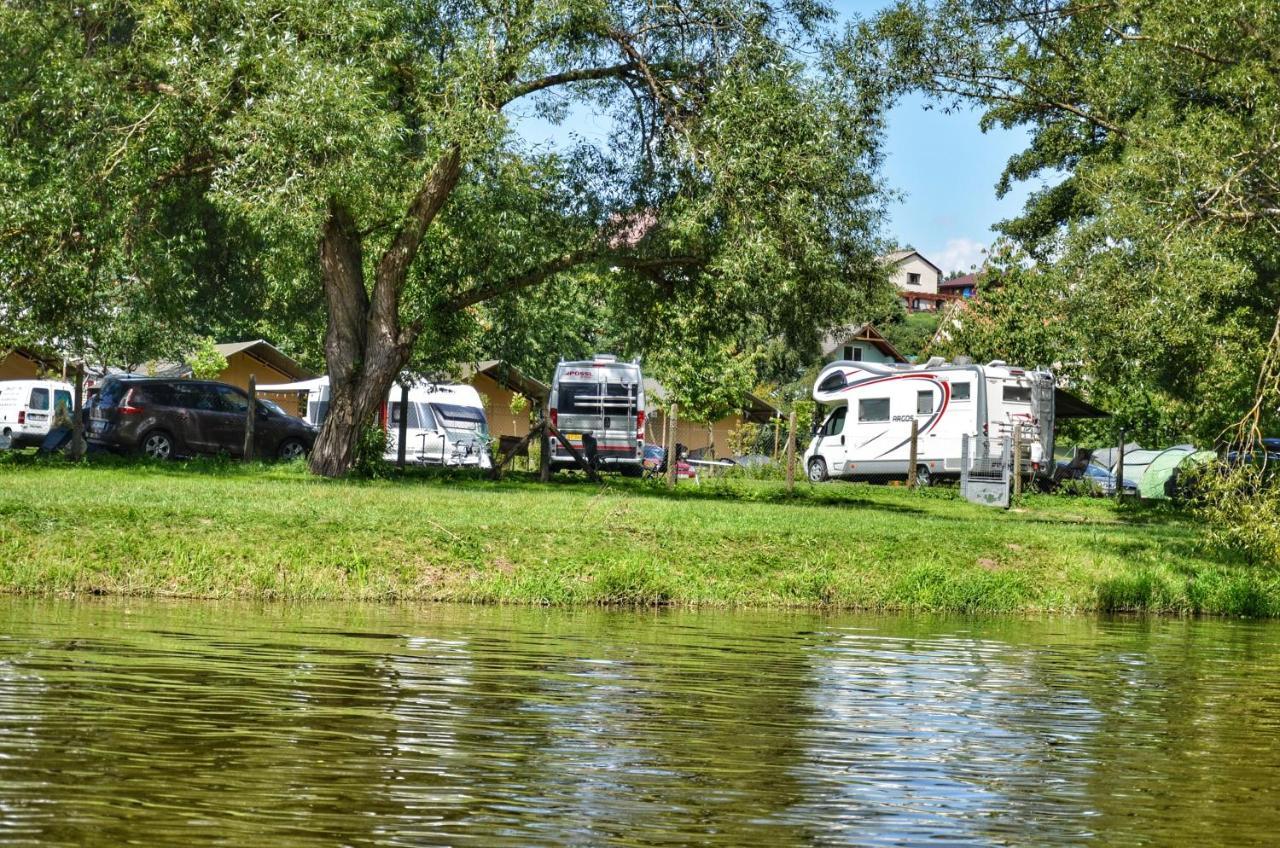 Hotel Camping Prima Týn nad Vltavou Esterno foto